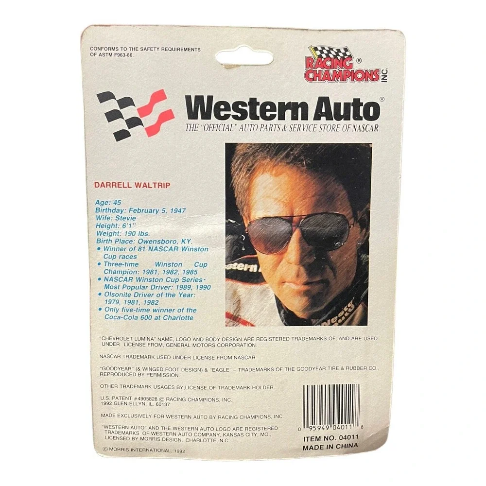 Darrell‎ Waltrip 1992 Racing Champions Western Auto Collectors Edition 1/64